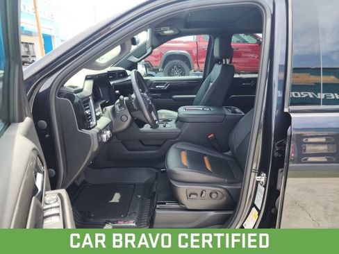 Certified 2022 GMC Sierra 1500 AT4 w/ AT4 Premium Package AWD/4WD image 29
