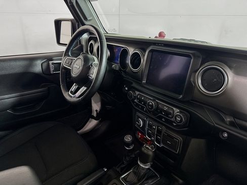 Used 2023 Jeep Wrangler Unlimited Rubicon 4xe w/ Cold Weather Group image 29