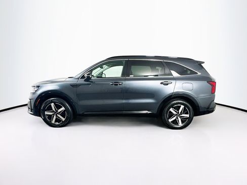 Used 2021 Kia Sorento EX FWD image 4