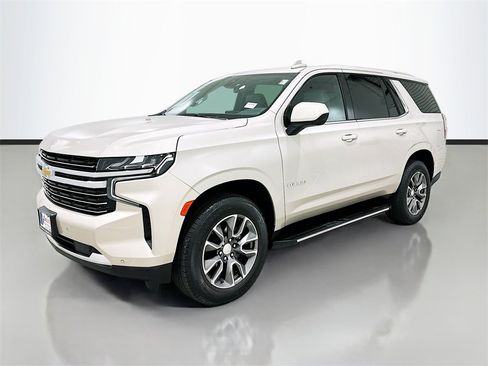 Used 2022 Chevrolet Tahoe LT image 3