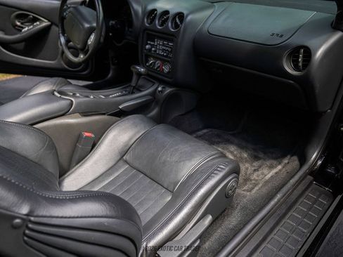 Used 1996 Pontiac Firebird Trans Am RWD image 33