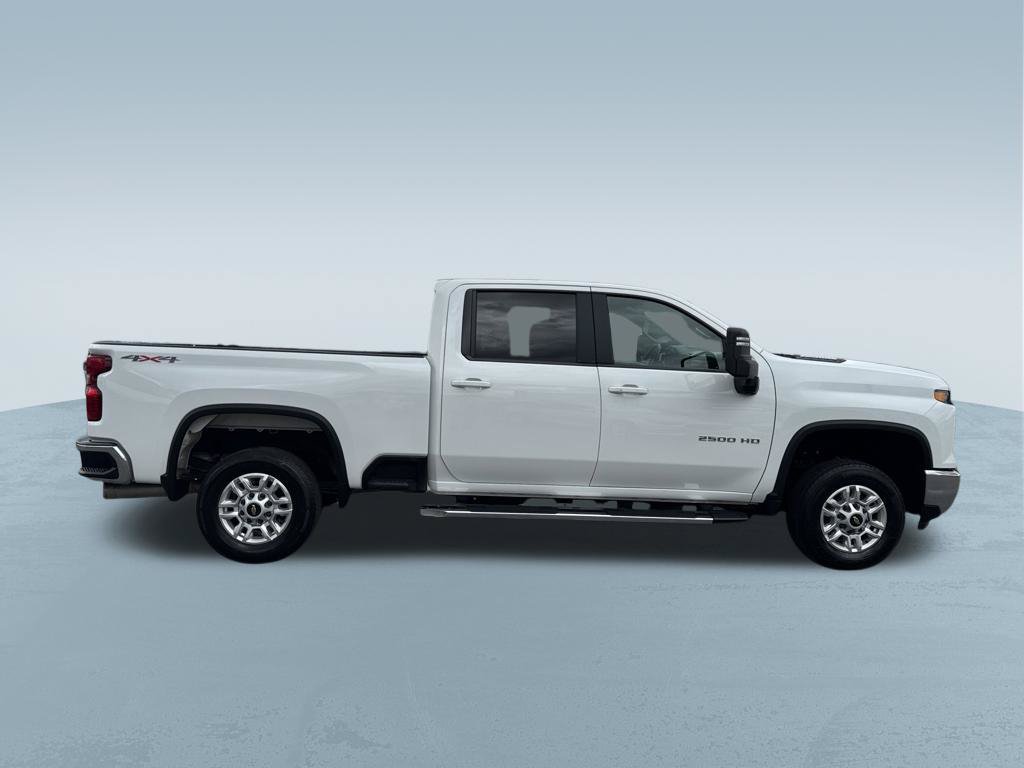 Used 2025 Chevrolet Silverado 2500 LT w/ Safety Package AWD/4WD image 9