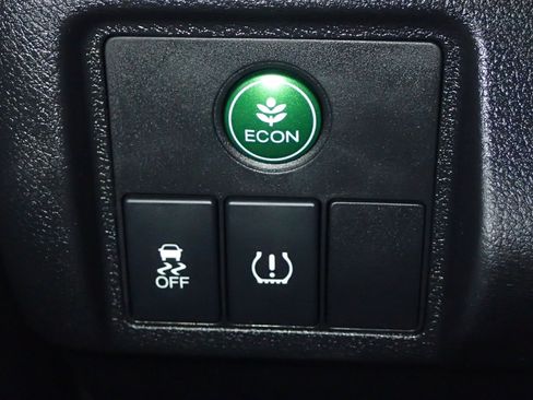 Used 2017 Honda HR-V EX image 22