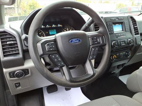 Used 2018 Ford F150 XLT image 9