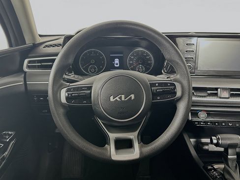 Used 2023 Kia K5 LXS image 18