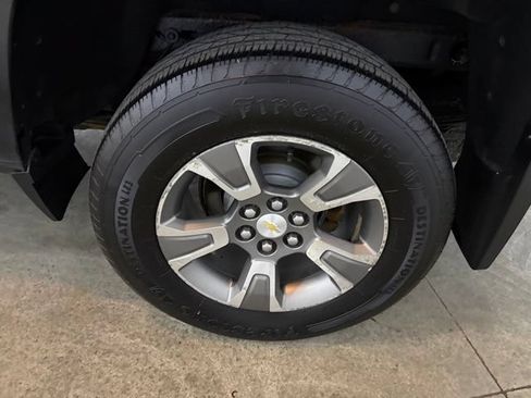 Used 2018 Chevrolet Colorado Z71 AWD/4WD image 10