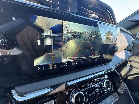 New 2026 GMC Sierra 2500 AT4 image 13