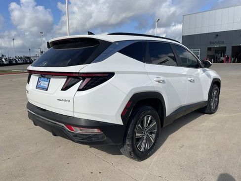 Used 2022 Hyundai Tucson Blue image 3