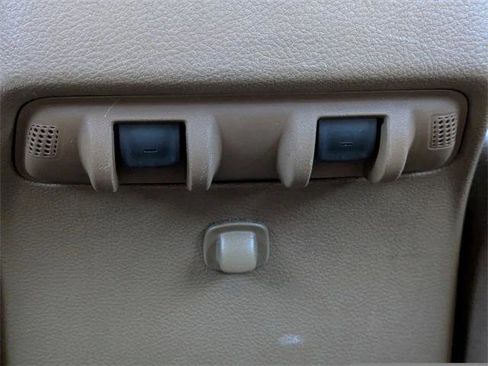 Certified 2016 Jeep Wrangler Unlimited Sahara w/ Max Tow Package image 15