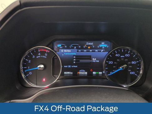 Used 2021 Ford F250 Platinum w/ FX4 Off-Road Package image 25