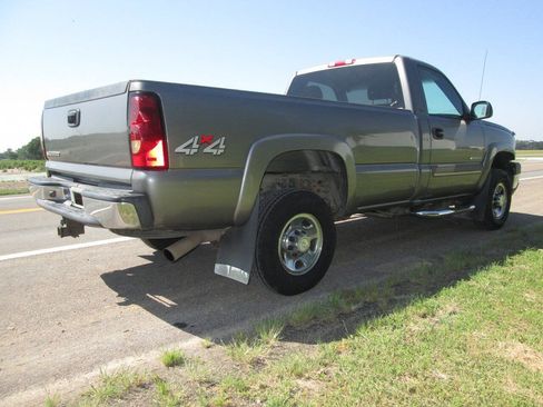 Used 2007 Chevrolet Silverado 2500 LT AWD/4WD image 6