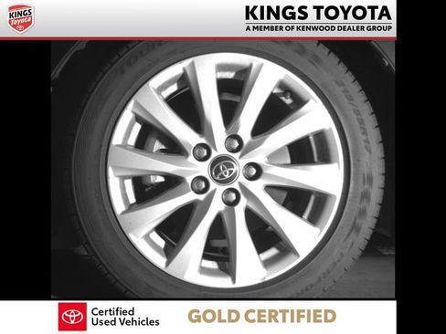 Used 2020 Toyota Camry LE FWD image 10