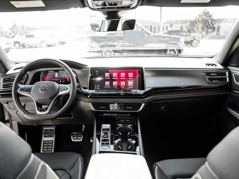 New 2026 Volkswagen Atlas Cross Sport SEL Premium R-Line image 10