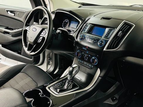 Used 2015 Ford Edge SEL image 11