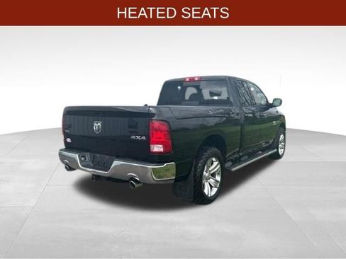 Used 2017 RAM 1500 Classic SLT w/ SLT Plus D￩cor Group AWD/4WD image 7