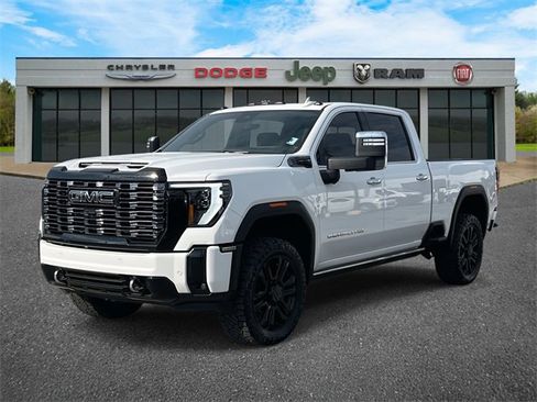 Used 2025 GMC Sierra 3500 Denali Ultimate image 35
