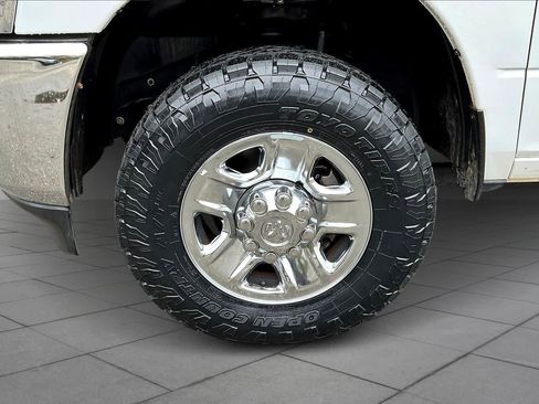 Used 2020 RAM 2500 Big Horn image 10