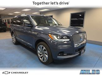 Used 2023 Lincoln Navigator Reserve AWD/4WD video 1