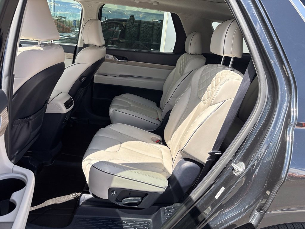 Used 2021 Hyundai Palisade Limited w/ Cargo Package AWD/4WD image 13