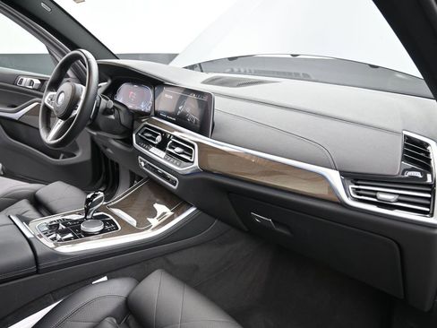 Certified 2023 BMW X5 xDrive45e w/ M Sport Package image 25