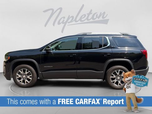 Used 2023 GMC Acadia SLT AWD/4WD image 2