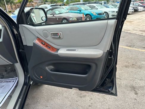 Used 2007 Toyota Highlander Limited image 10