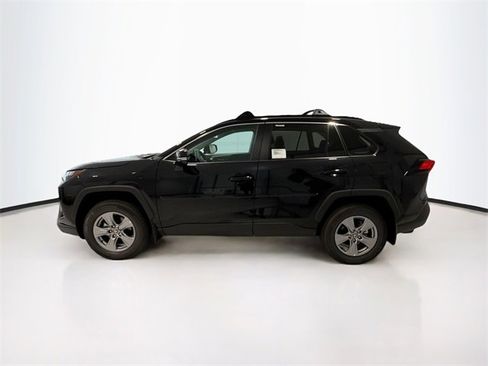 New 2025 Toyota RAV4 XLE image 4