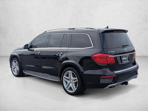 Used 2016 Mercedes-Benz GL 550 4MATIC image 7