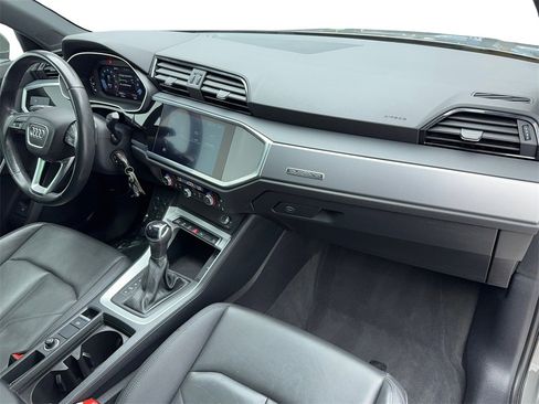 Used 2022 Audi Q3 2.0T Premium image 44