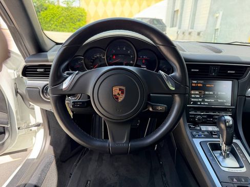 Used 2016 Porsche 911 Carrera image 20