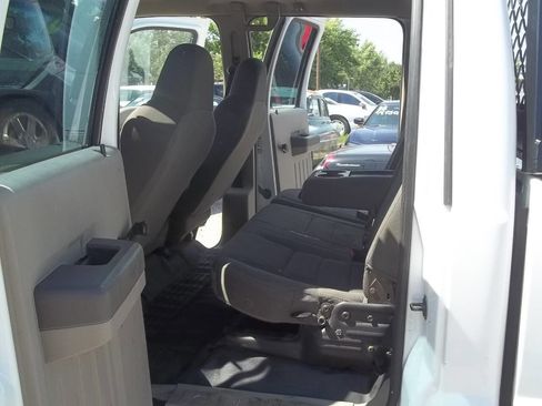 Used 2010 Ford F350 XL image 9