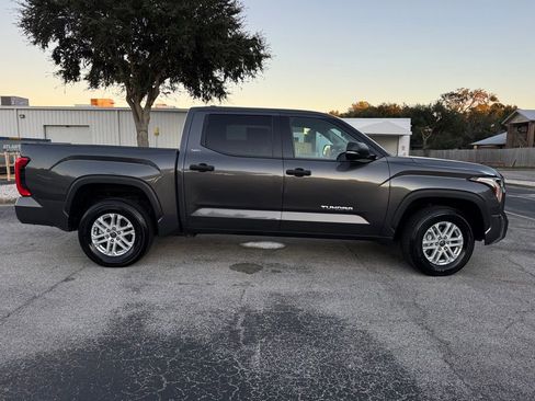 Used 2022 Toyota Tundra SR5 image 10