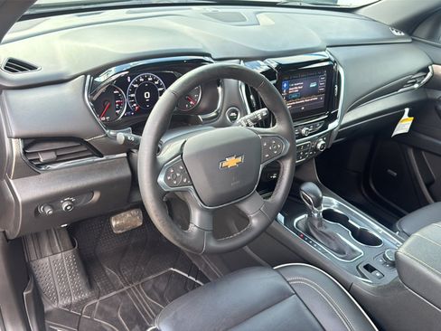 Certified 2023 Chevrolet Traverse Premier w/ LPO, 'HIT The Road' Package AWD/4WD image 10