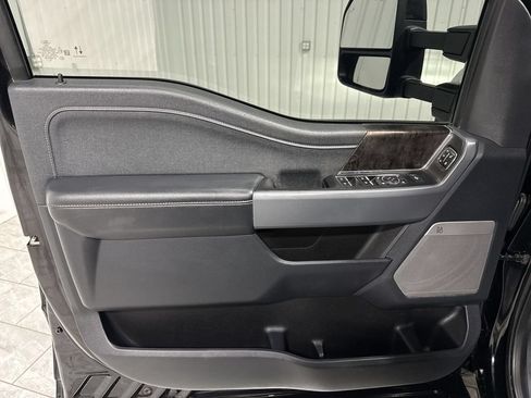 Used 2024 Ford F250 Lariat AWD/4WD image 23
