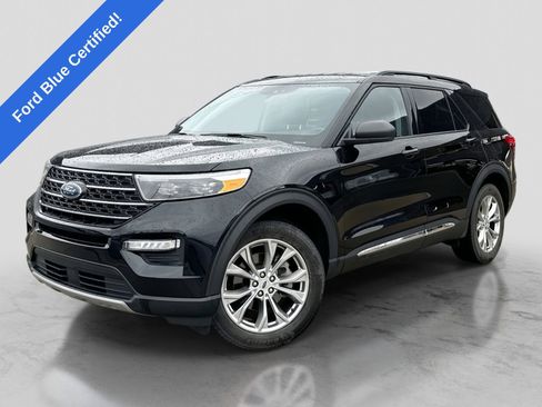 Certified 2023 Ford Explorer XLT w/ Equipment Group 202A AWD/4WD image 1
