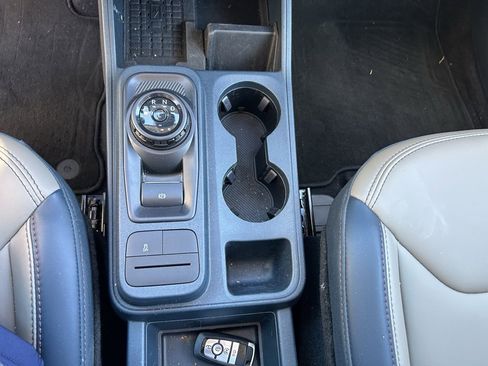 Used 2025 Ford Maverick Lariat w/ 4K Tow Package image 16