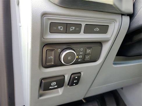 Certified 2022 Ford F150 Lariat w/ Bed Utility Package image 16