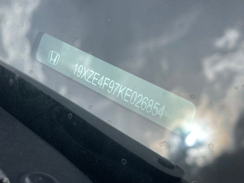 Used 2019 Honda Insight Touring image 13