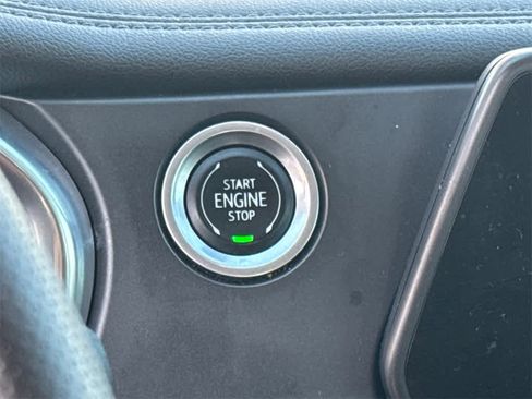 Used 2022 Chevrolet Blazer LT image 30