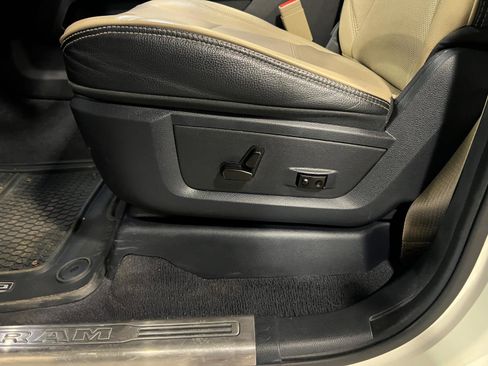 Used 2023 RAM 3500 Limited image 22