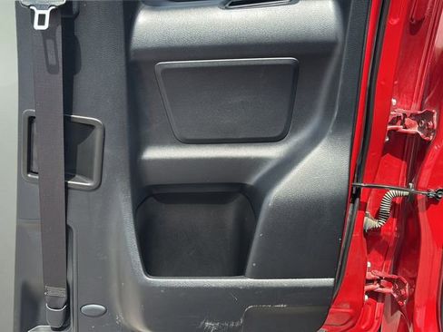 Used 2022 Toyota Tacoma SR RWD image 11
