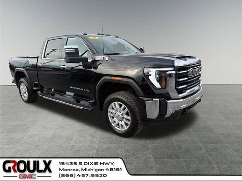 Used 2024 GMC Sierra 2500 SLT w/ SLT Premium Package image 8