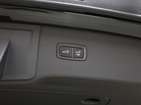 Used 2026 Porsche Cayenne AWD/4WD image 67