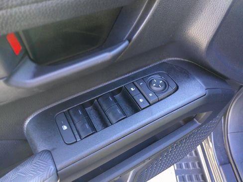 Used 2025 Toyota 4Runner TRD Off Road image 18