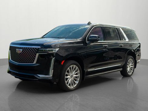 Used 2022 Cadillac Escalade ESV Luxury AWD/4WD image 3
