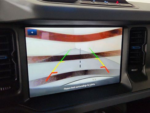 Used 2024 Ford Bronco Black Diamond AWD/4WD image 36