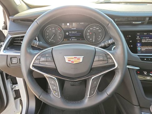 Certified 2024 Cadillac XT5 Premium Luxury w/ Technology Package image 24