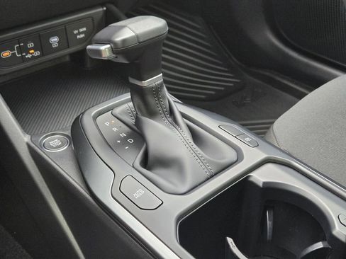 New 2026 Kia K4 FWD image 17