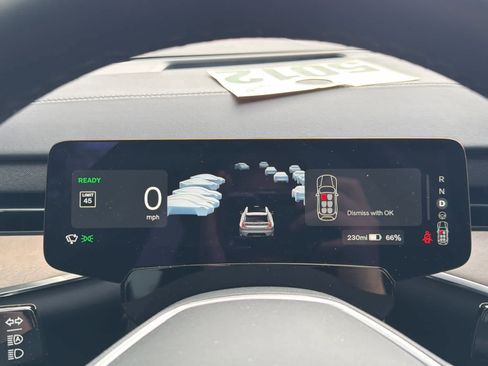 Certified 2025 Volvo EX90 Ultra image 35