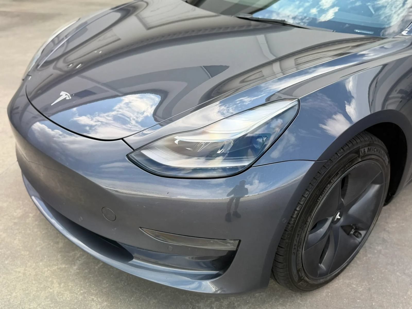 Used 2022 Tesla Model 3 Long Range AWD/4WD image 2